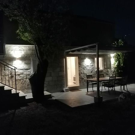 Olive Grove House Lumbarda Villa Exteriör bild
