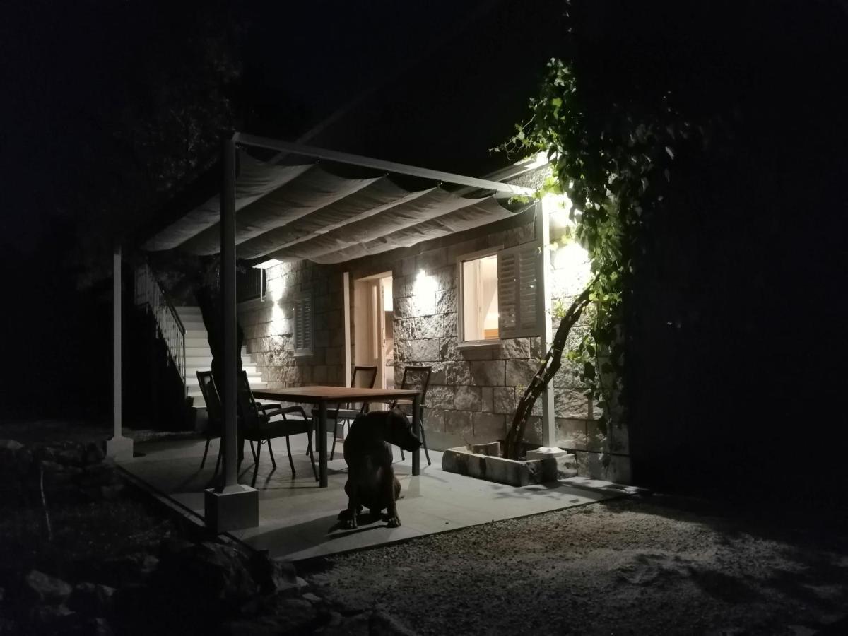 Olive Grove House Lumbarda Villa Exteriör bild